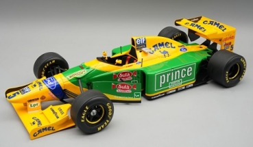 TM18377B Benetton B193B 1993 Hungarian GP #5 Driven by: Michael Schumacher 1:18